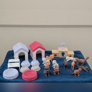 Mini Plastic Cats And Dogs